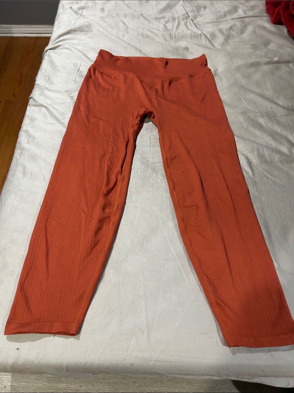 PINK Active Victoria's Secret women’s sz L Ribbed Leggings - Rust